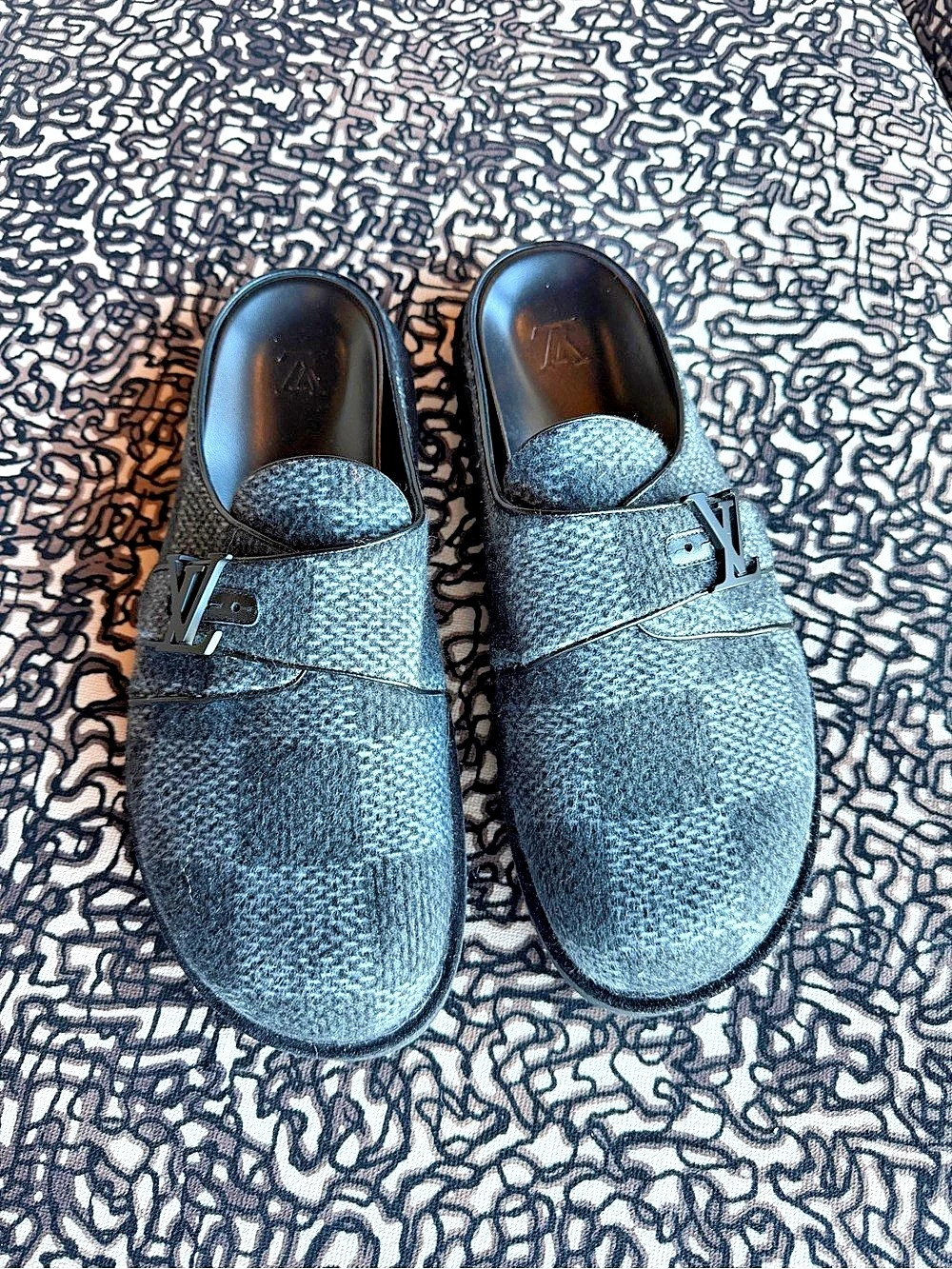 Louis Vuitton LV Cosy Comfort Mule Grey Size 11 NWT Unworn